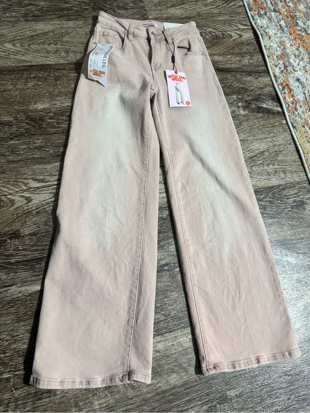 Wide Leg Jeans in Pale Blush